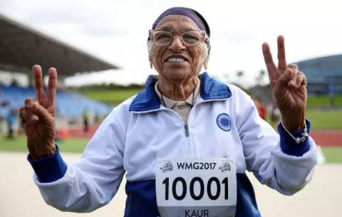 Una atleta de 101 años se proclama campeona de 100 metros