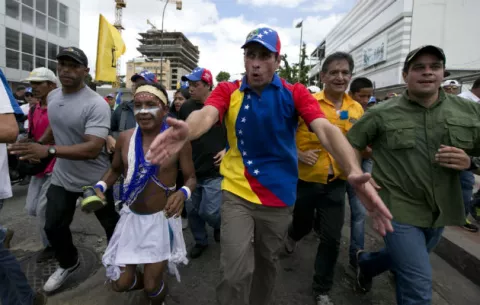 Human Rigths Watch acusa al Gobierno de Venezuela de usar "sucias trampas" contra Capriles