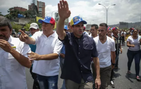 Capriles rechaza declaración del papa sobre oposición y dice que no está dividida