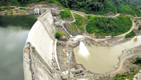 Gobierno avala fin de concesión hidroeléctrica de Odebrecht