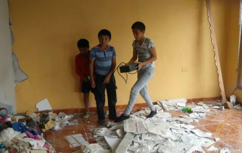 Por afectaciones tras el sismo, suspenden clases en dos colegios chiricanos 