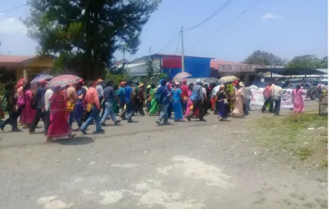 Coordinadora indígena cierra vía Interamericana por 4 horas en la entrada de San Félix