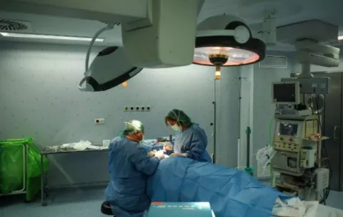 Joven recuperará nariz y boca gracias a operaciones con impresión 3D