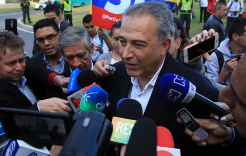 Vicepresidente colombiano debuta como articulador de paz en conflictiva Cauca
