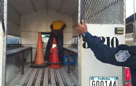 Roban a pasajeros de autobús en la provincia de Colón
