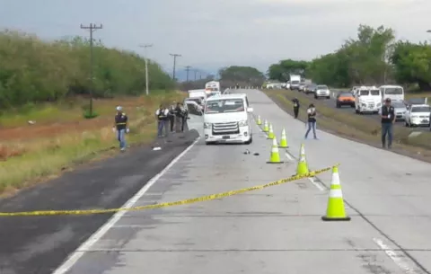 Trágico accidente en Antón deja un muerto y 10 heridos  