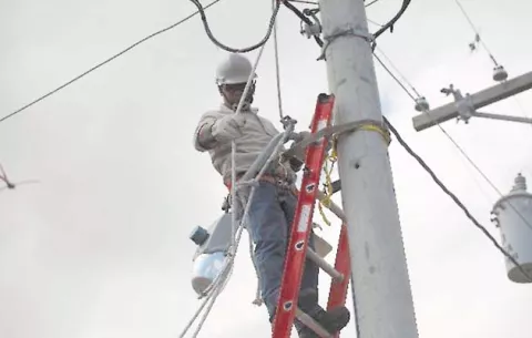Continúa aumentando  la demanda de electricidad en medio de daños en el sistema 
