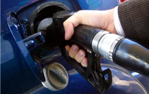 Sube precio de la gasolina a partir de este viernes