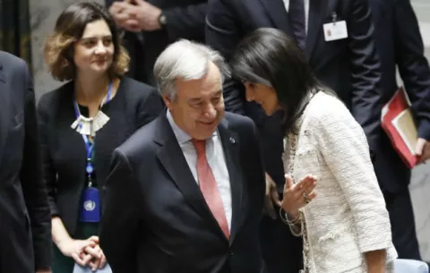 Rusia advierte a EE.UU. sobre "consecuencias" de una acción militar en Siria