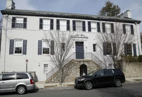 Ivanka Trump y su esposo rentan casa de $15,000 en DC 