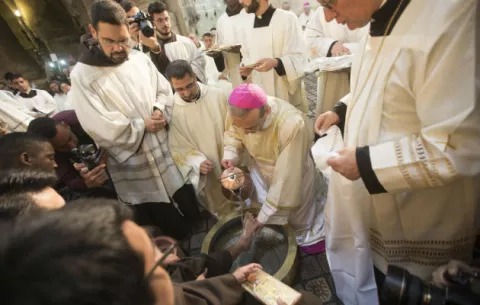 Conmemoran las últimas horas de Jesús en el Jueves Santo de Jerusalén