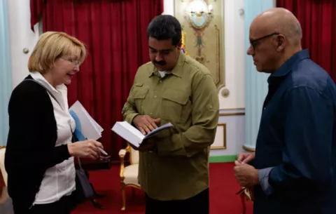 Maduro recibe a la fiscal general tras las críticas de esta al Supremo