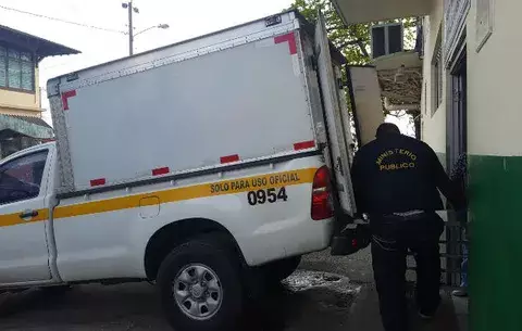 Menor de más de un año se ahoga en piscina inflable en el patio de su casa 