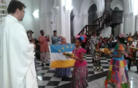 Realizan misa afro en celebración del Mes de la Etnia Negra
