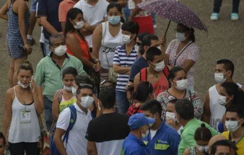 Suspenden búsqueda de sobrevivientes en Colombia tras alud 