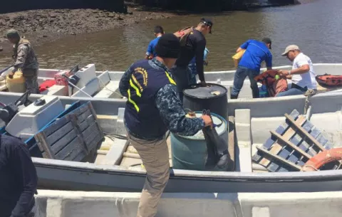 Retoman búsqueda de náufrago desaparecido en el golfo de Chiriquí