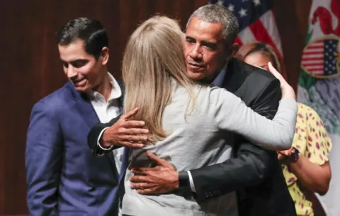 Obama pide mirar a los inmigrantes "como personas, no como 'un otro'"