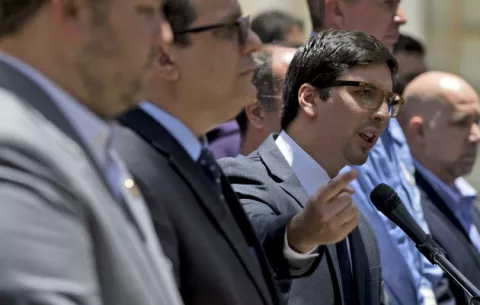 Parlamento venezolano emprenderá la remoción de los magistrados del Supremo