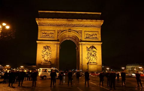 Estado Islámico asume autoría del ataque de París