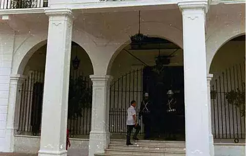 Transportistas de Turismo en Colón protestarán en la Presidencia
