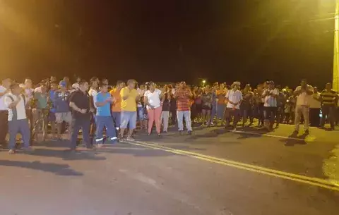 Protestan por 8 horas en la ciudad de Colón por falta de agua 