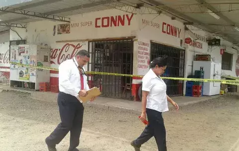 Detienen a sospechoso de robo en minisúper de Los Santos