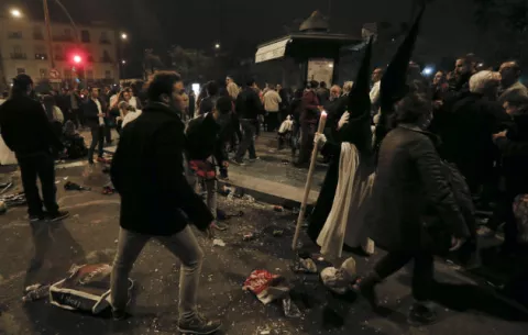 Escenas de pánico en las procesiones de Sevilla