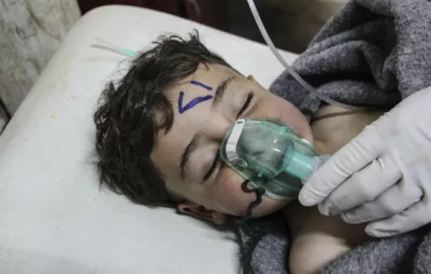 Suben a 72 los muertos por un ataque químico en Siria 