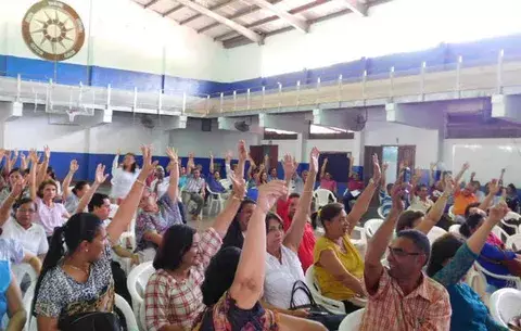 Evalúan propuestas para nuevo colegio Manuel Tejada Roca en Las Tablas
