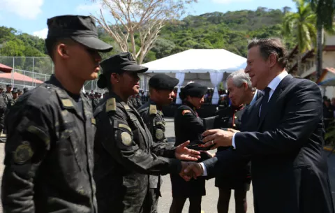 Aumentarán escoltas de la familia presidencial tras amenazas