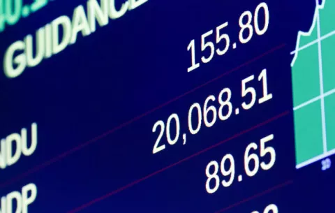 Trump estudia separar operaciones de inversión y comerciales en Wall Street