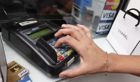 Aumenta el consumo de créditos de los panameños 