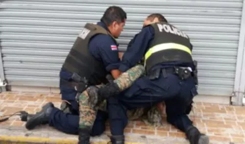 Incidente entre policías ticos  y  Senafront