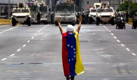 Oposición marcha nuevamente 