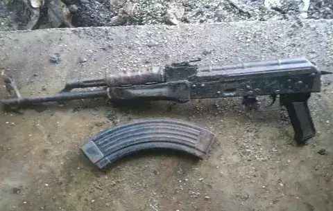 Colombiano seis meses preso tras portar AK-47