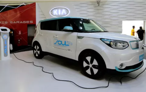 Argentina apuesta por mercado de coches ecológicos con reducción de aranceles