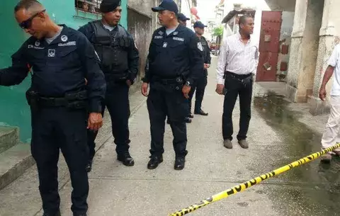 Menor es acuchillado en su propia residencia en Colón