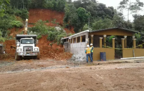 Temen otra tragedia en Arraiján y siguen esperando solución del Miviot