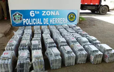 Incautan droga escondida en camión de verduras