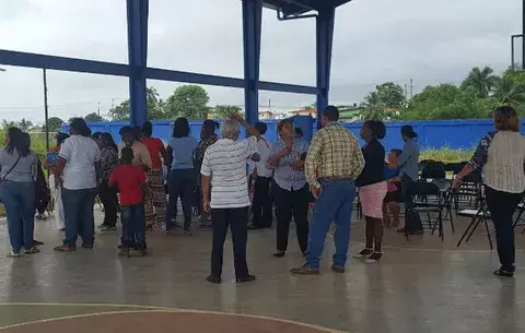 Exigen investigar falta de dinero en club de padres de familia en Colón