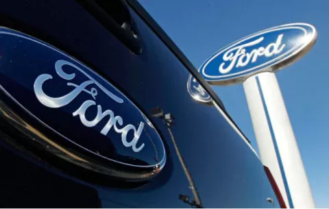 Nuevo líder de Ford mantiene la decisión de cancelar inversión en México