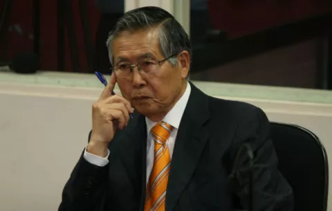 Internan a Fujimori por falla cardiaca