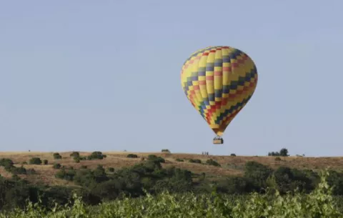 Se estrella globo con pareja que se acababa de comprometer 