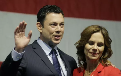 FBI no dará memorandos de Comey al Congreso hasta revisión de fiscal especial