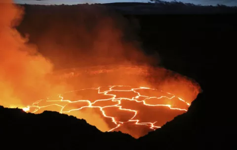 Descubren la lava más caliente de los últimos 2.500 millones de años