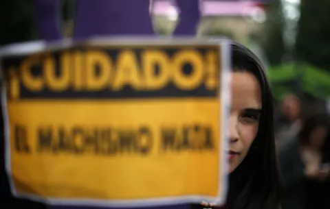 26 años de cárcel para chileno que atacó a su expareja y le arrancó los ojos