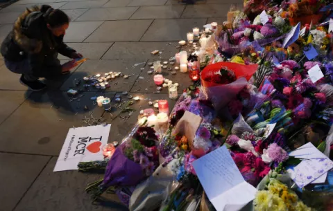 Detienen a hermano de Salman Abedi, terrorista suicida de Manchester