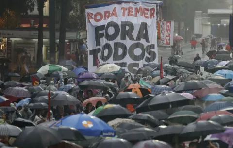 Exigen salida de Temer y elecciones directas en todo Brasil