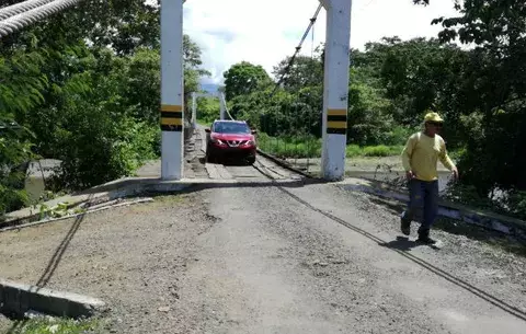 Moradores en Tonosí quedaron afectados por accidente en puente