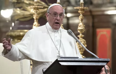 Francisco se reunirá con Trump a fines de mayo 